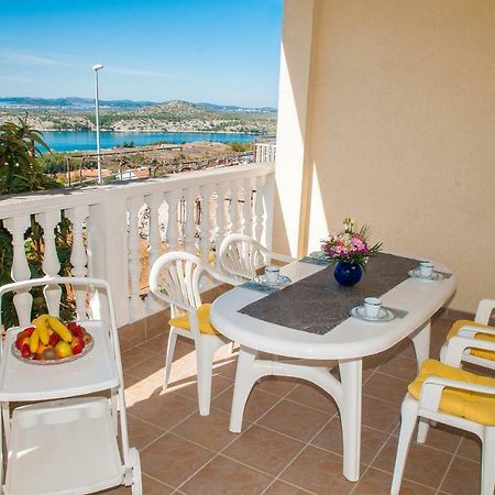 Maestral Suites Sibenik Luaran gambar