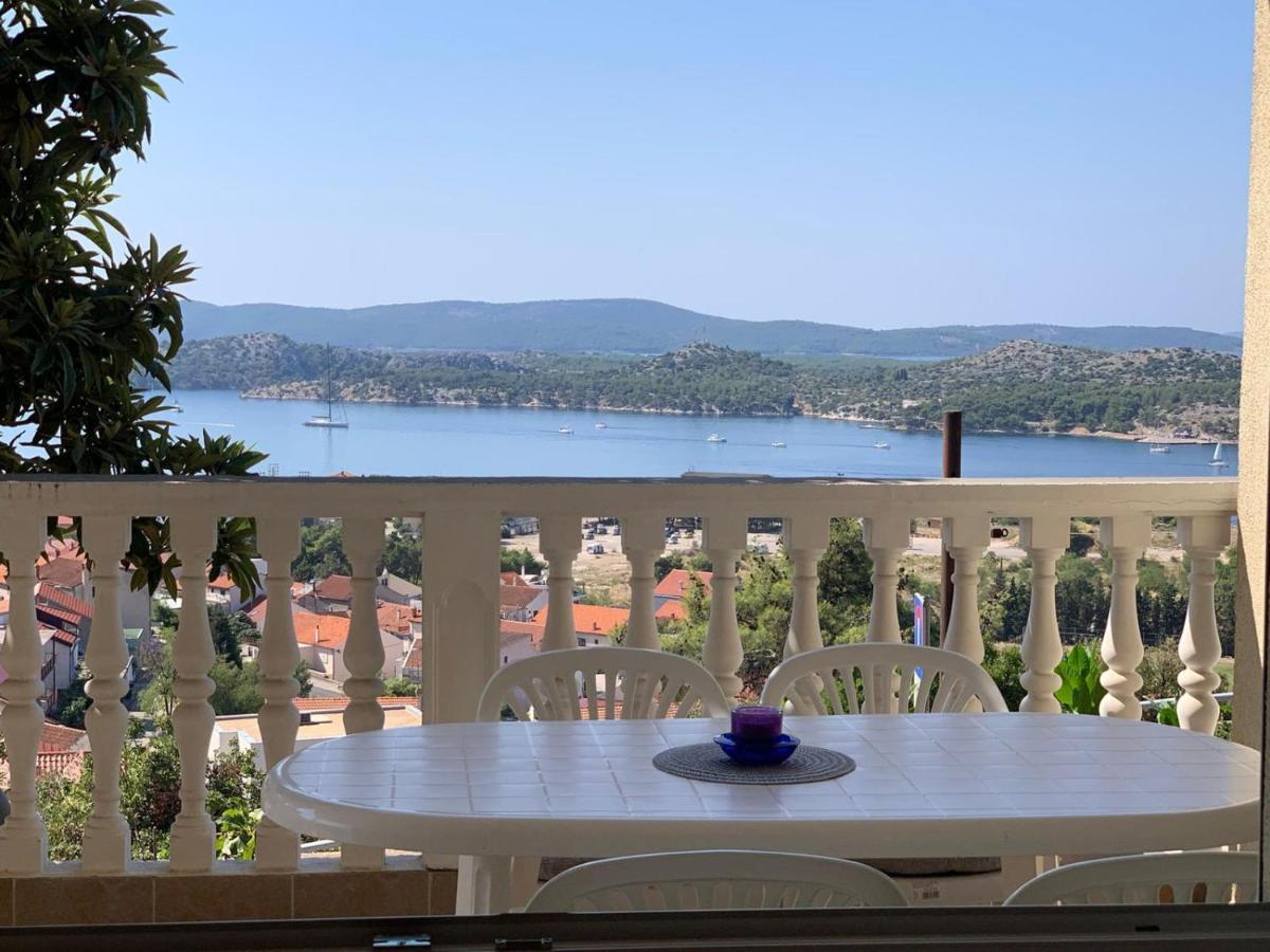 Maestral Suites Sibenik Luaran gambar