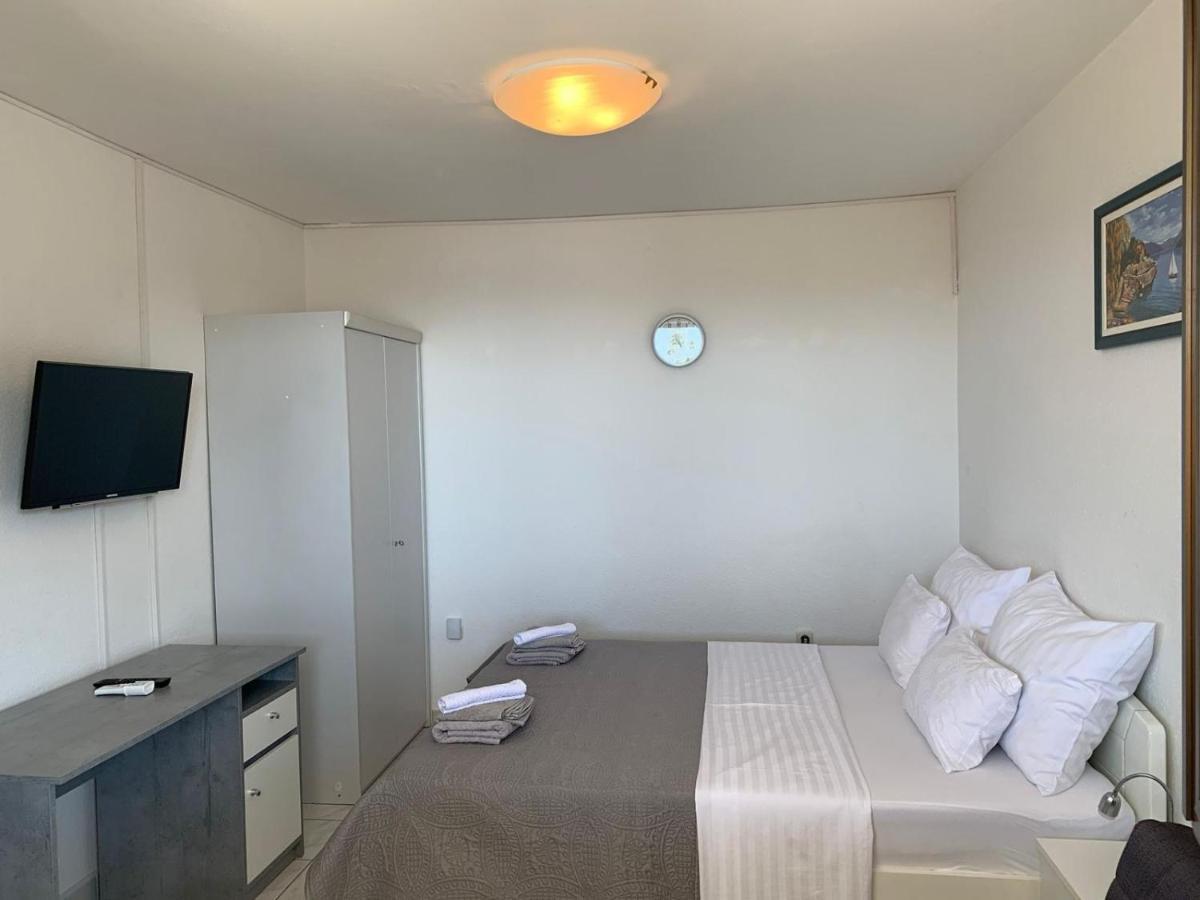 Maestral Suites Sibenik Luaran gambar