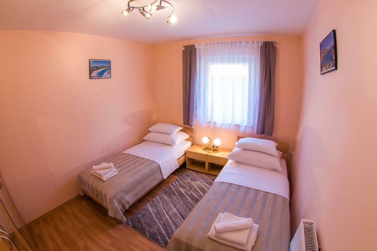 Maestral Suites Sibenik Luaran gambar