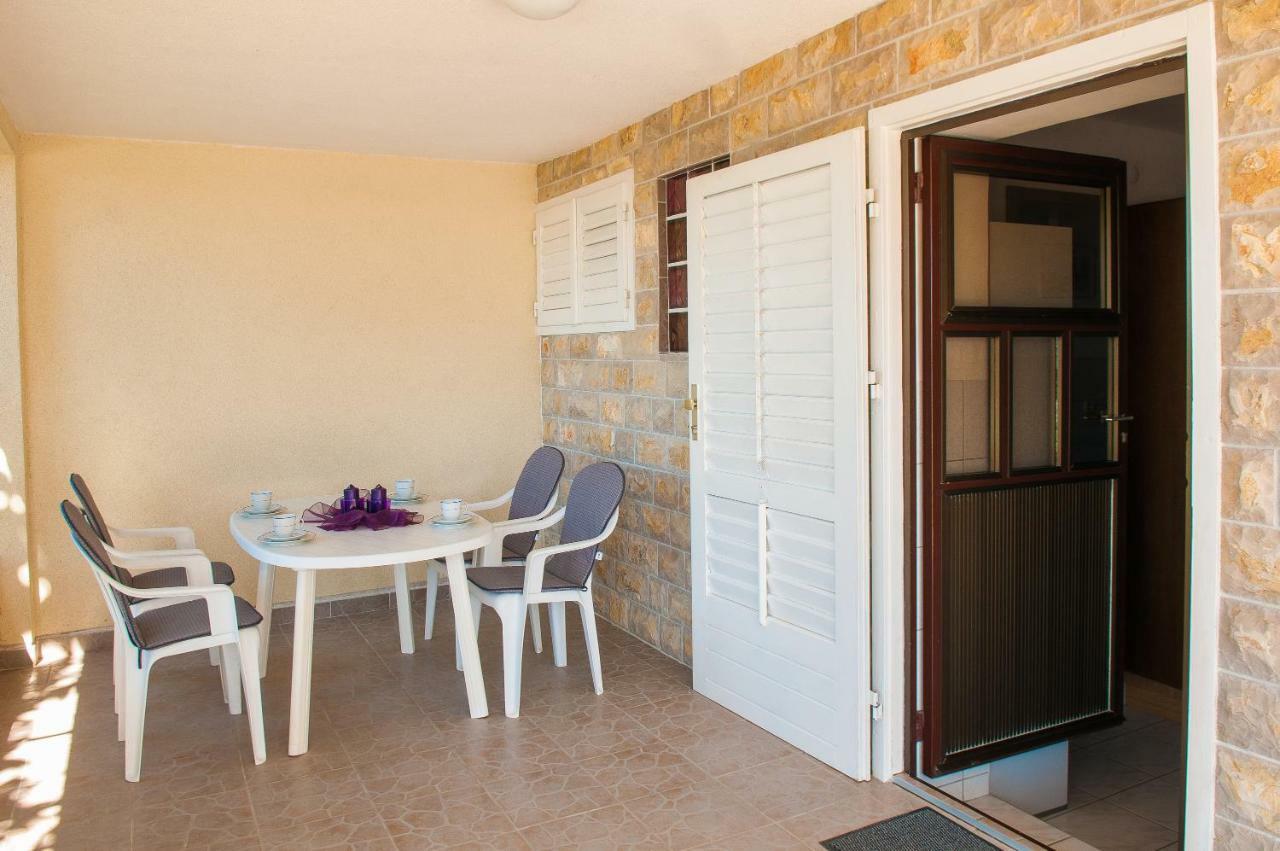 Maestral Suites Sibenik Luaran gambar