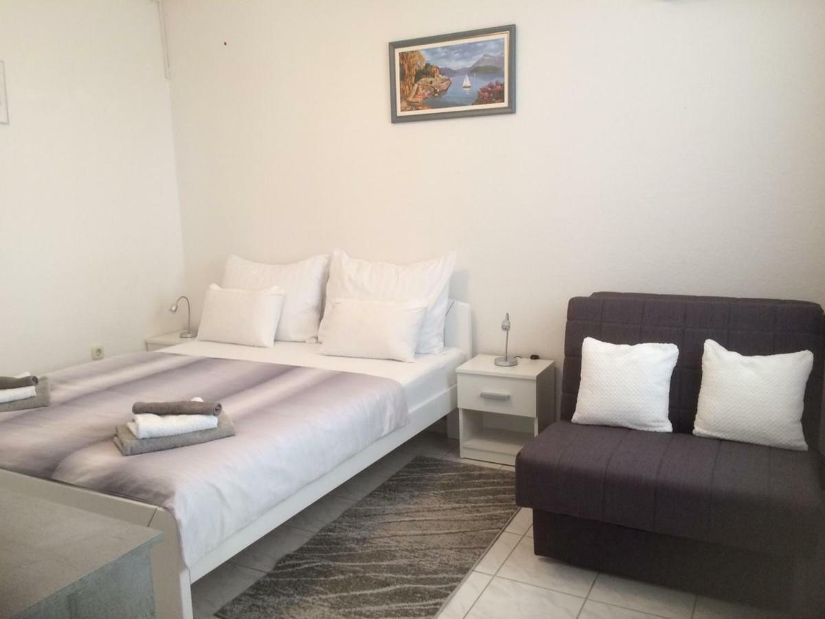 Maestral Suites Sibenik Luaran gambar